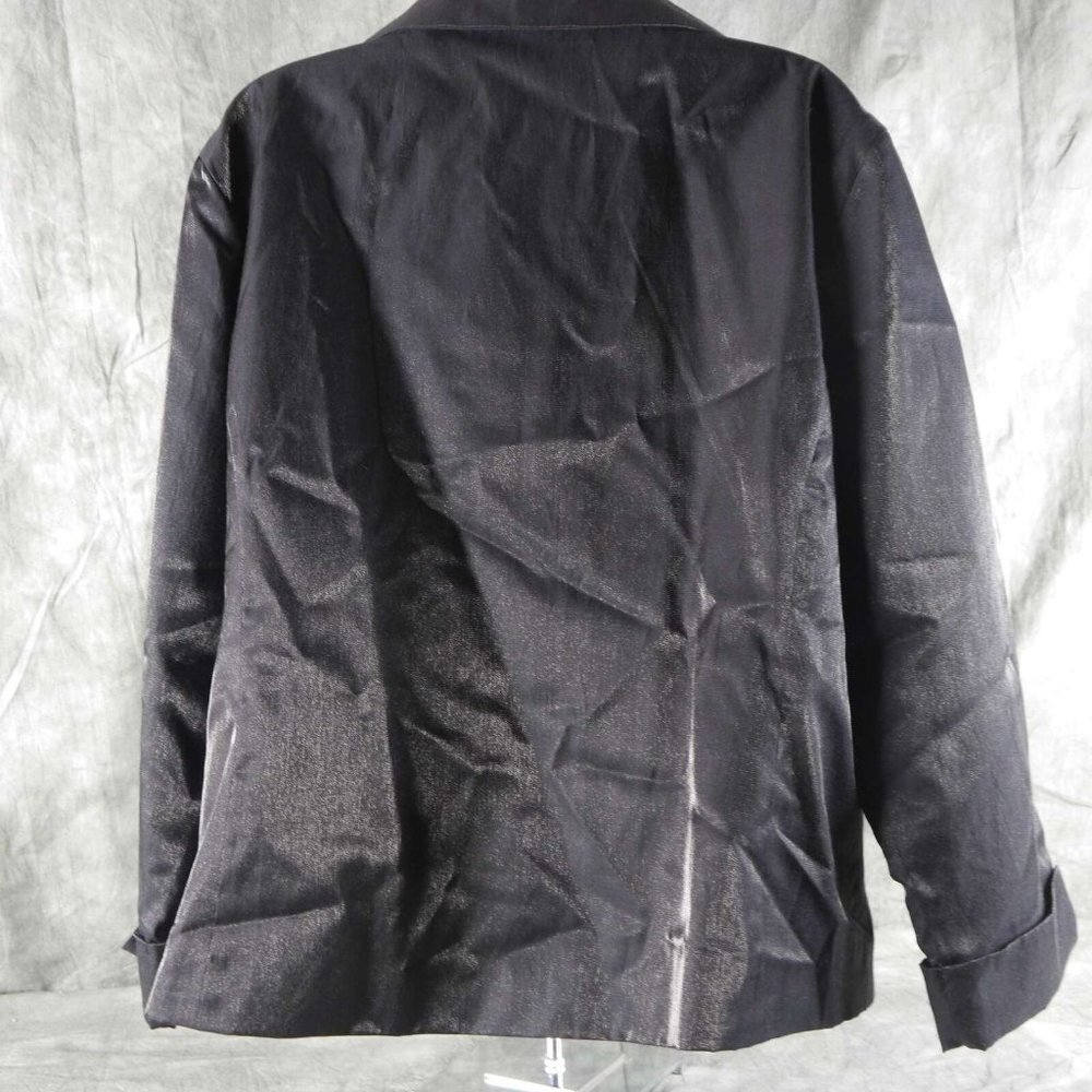 Guc Chico's Black Solid Jacket With Oversized But… - image 5